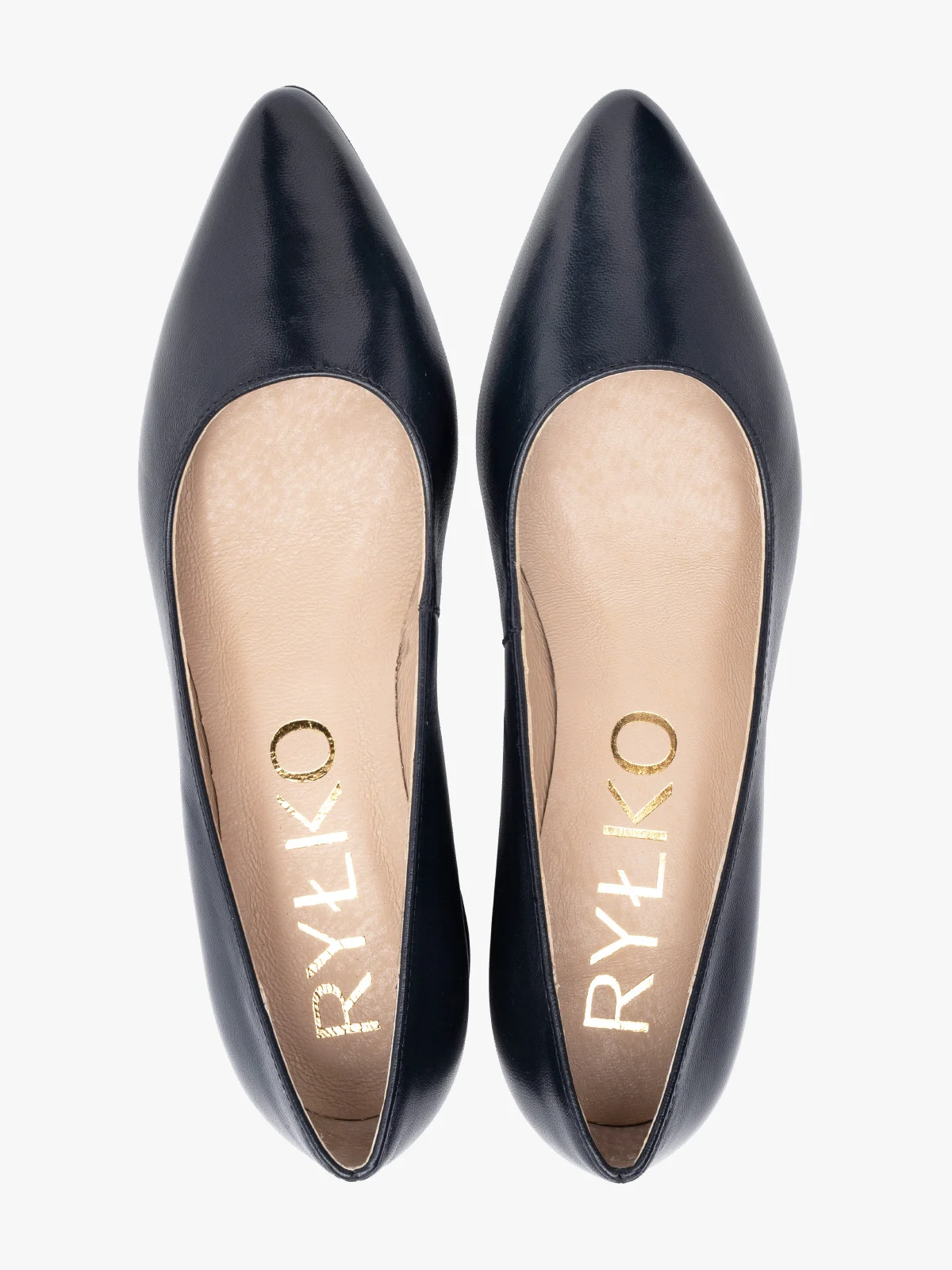 Granatowe czółenka na niskim obcasie