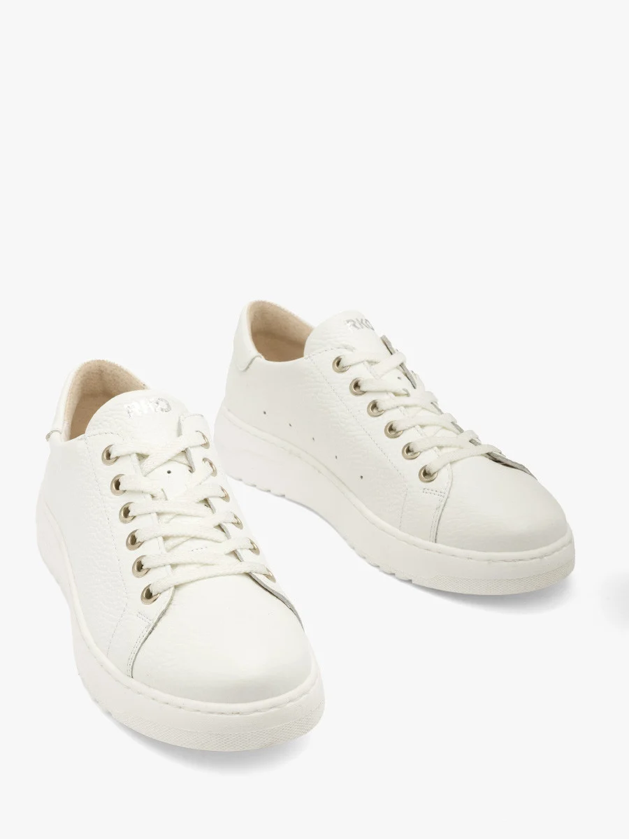 Białe półbuty sportowe