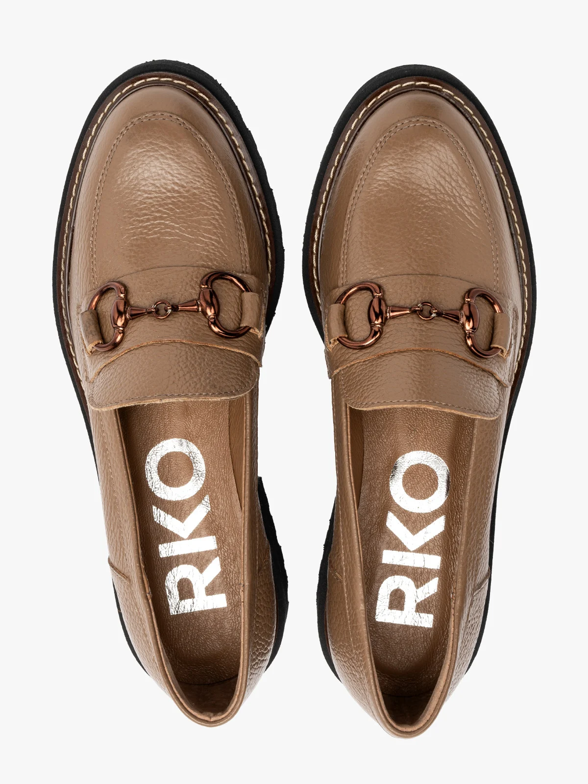 Mokasyny damskie w kolorze kawowym z ozdobą