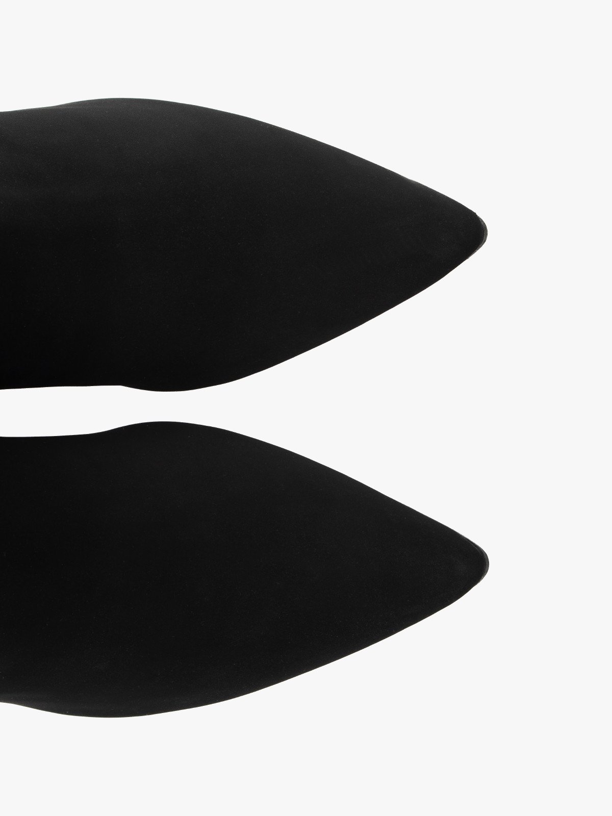 Elastyczne kozaki z szeroką cholewką na szpilce