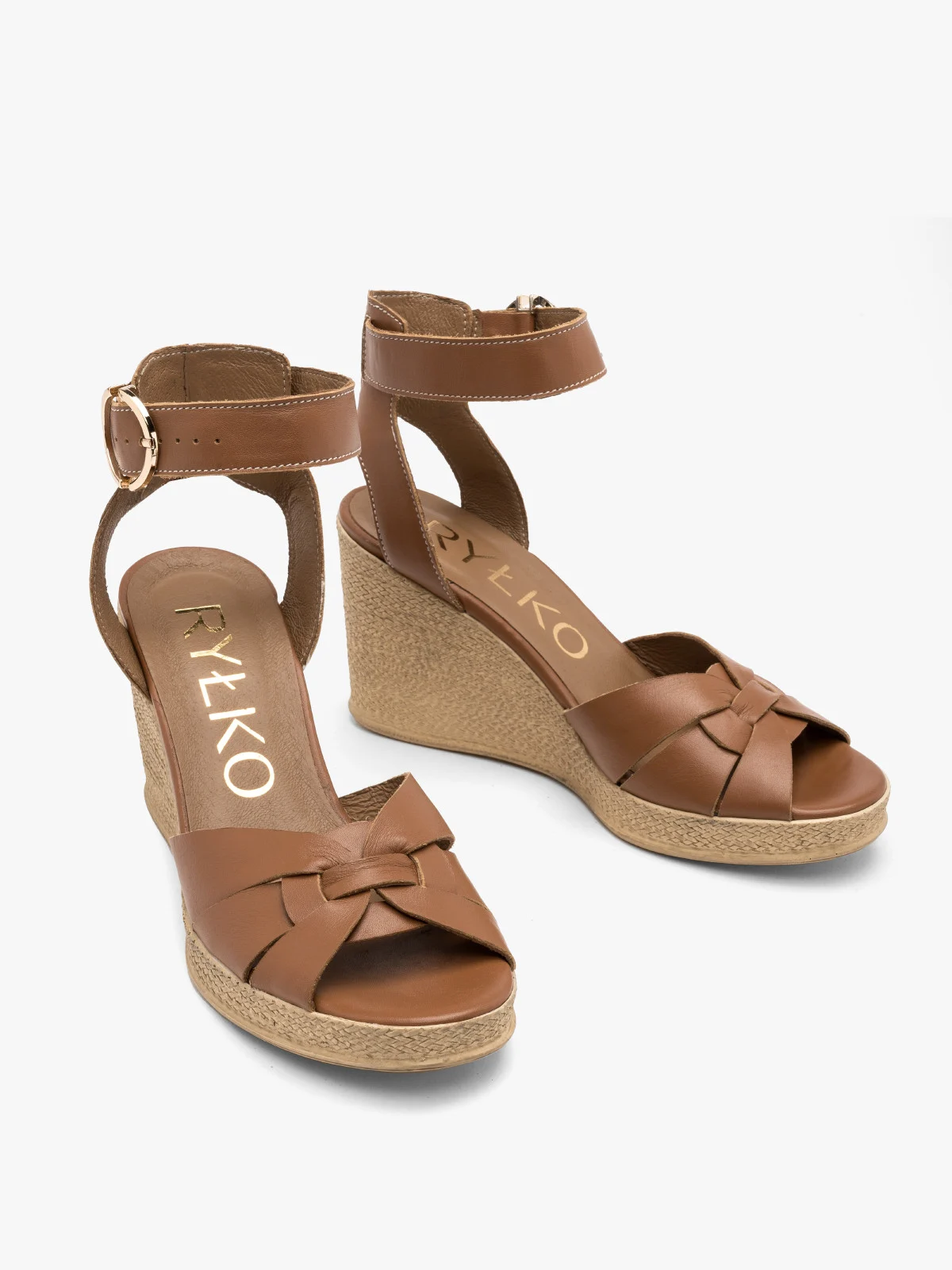 Brązowe sandały na wysokiej platformie