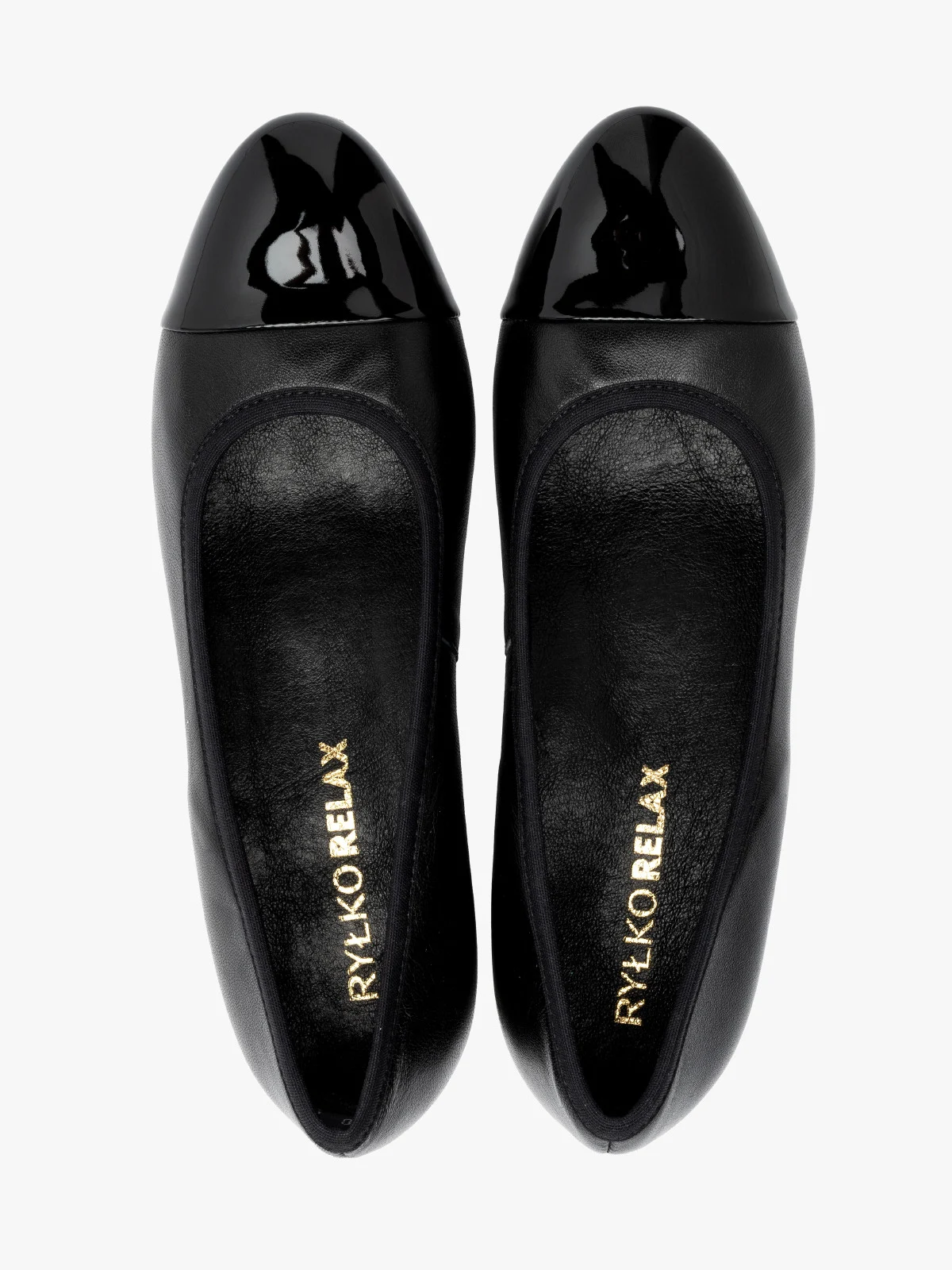 Czarne czółenka z lakierowanym noskiem