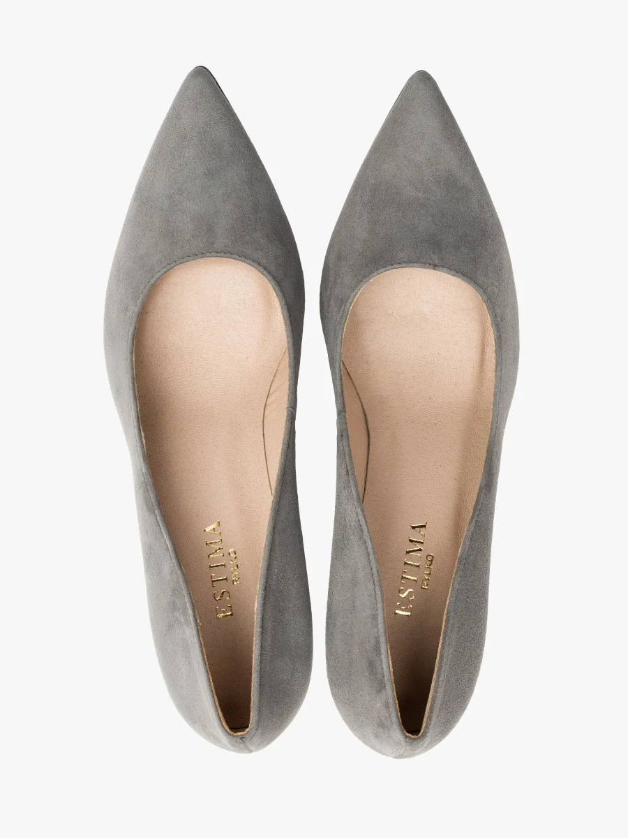 Szare czółenka welurowe