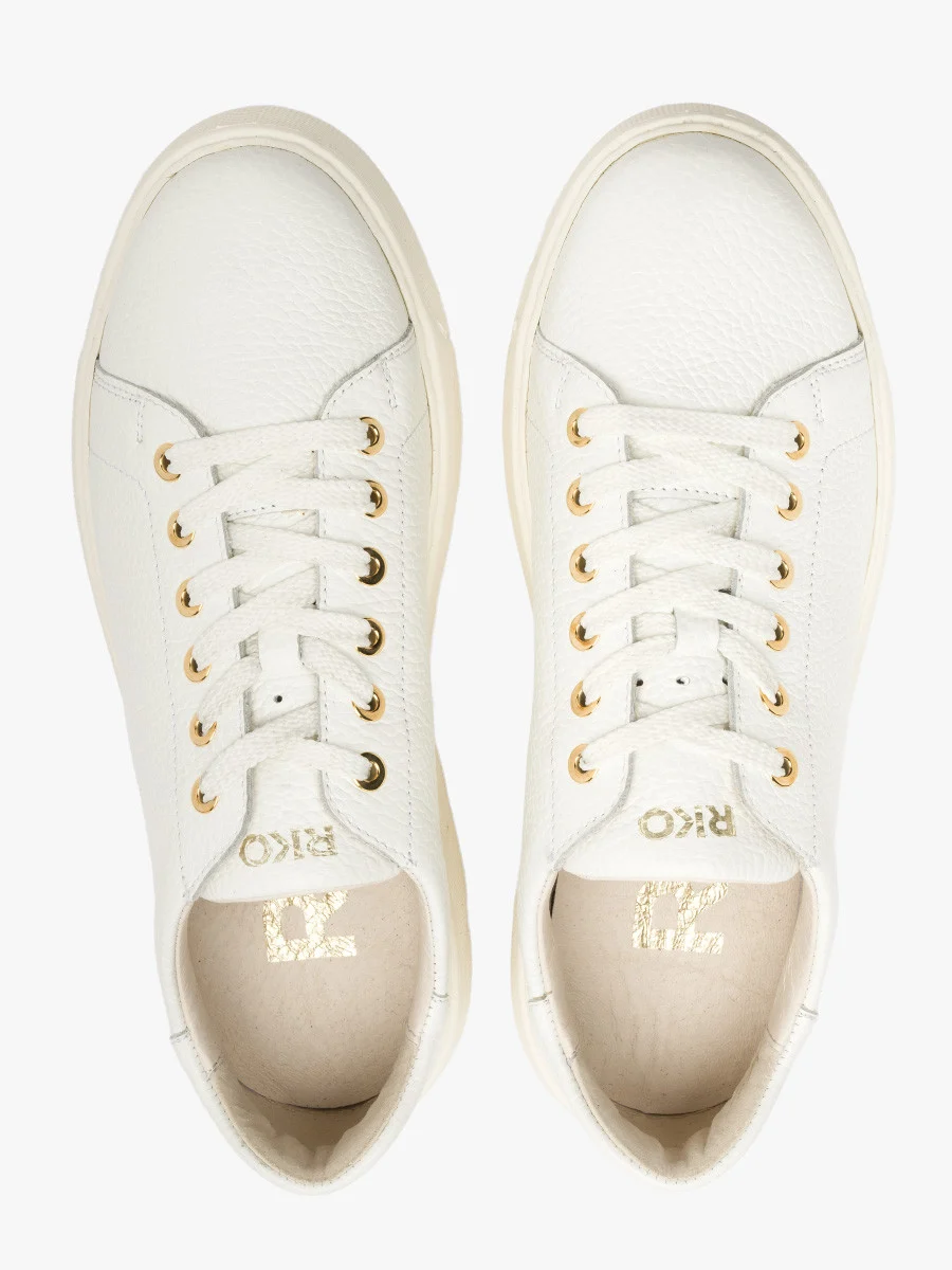 Białe półbuty sportowe ze złotymi detalami