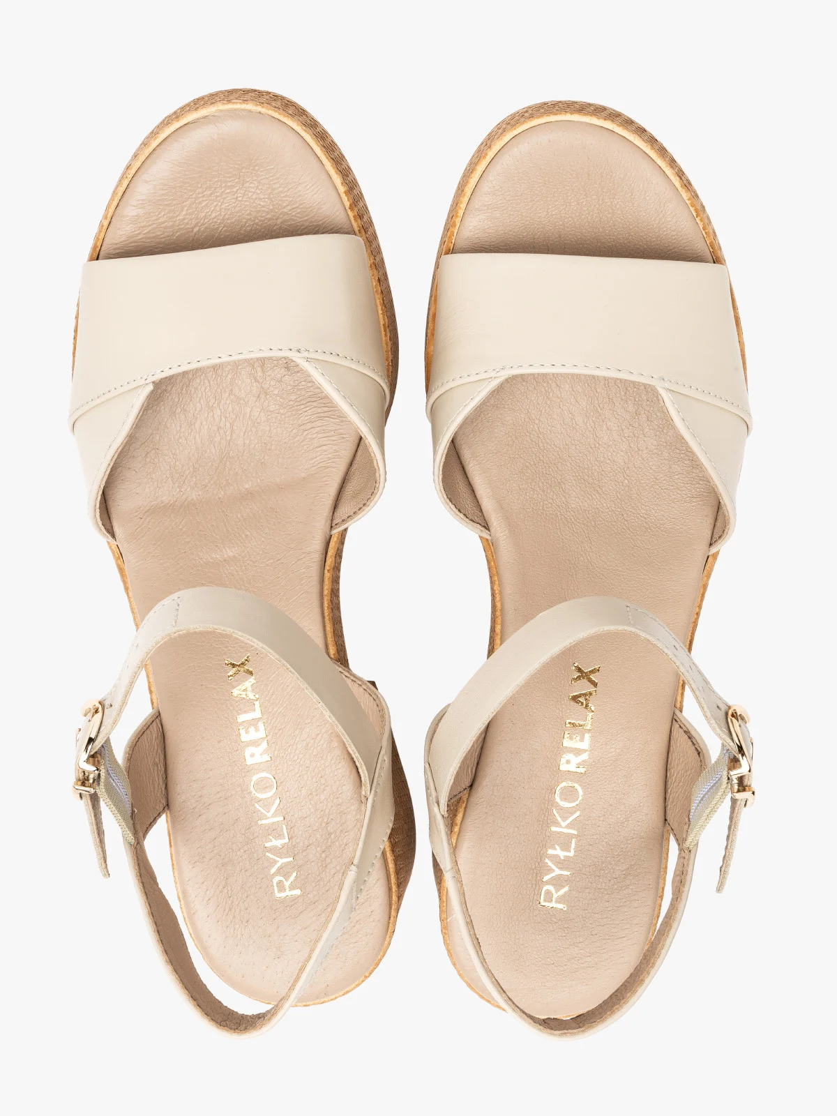 Kremowe sandały na masywnej platformie