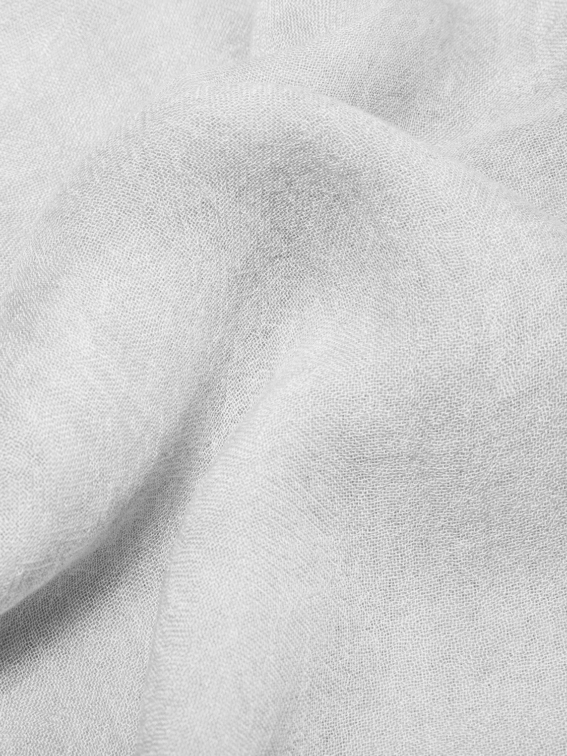 Jasnoszary szal damski