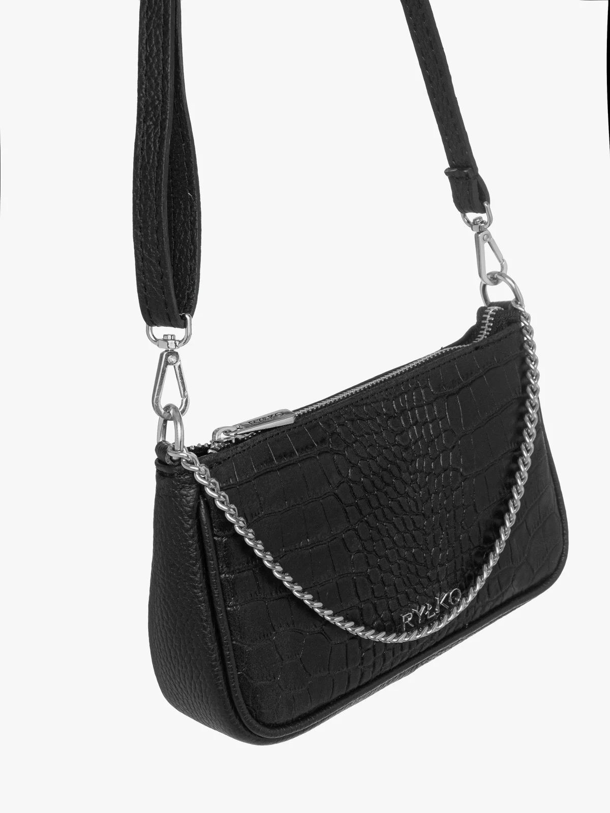 Czarna torebka w zwierzęcy deseń z łańcuszkiem