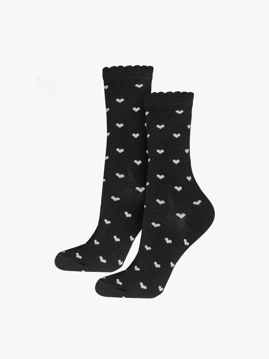 Czarne skarpety damskie z motywem serca