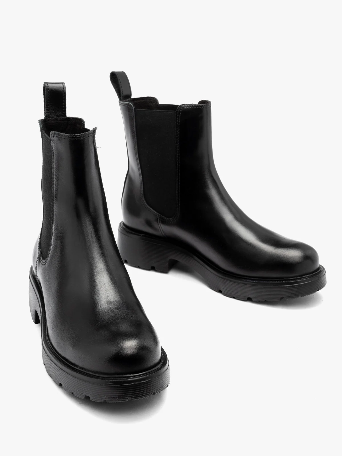 Czarne sztyblety damskie na lekkiej podeszwie