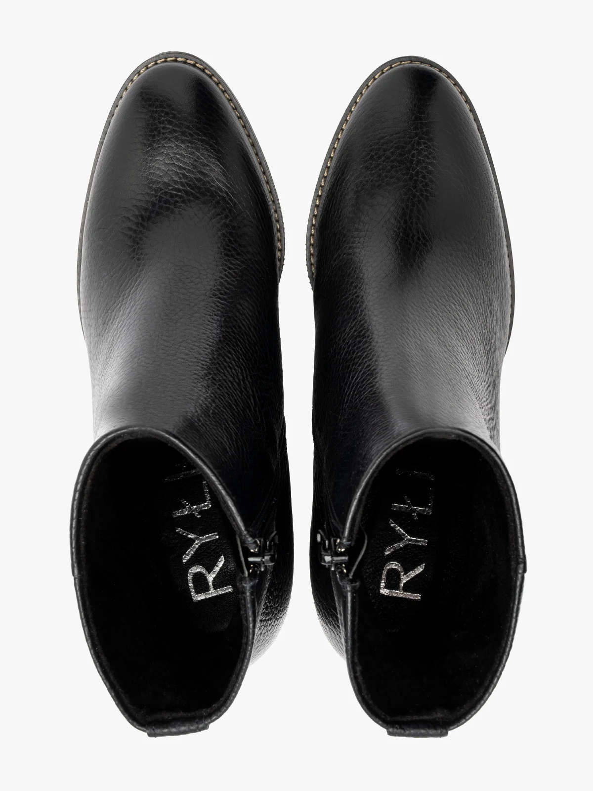 Czarne botki damskie na słupku ze składki skórzanej