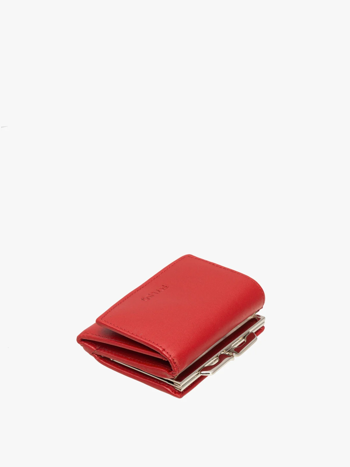 Czerwony portfel damski z ozdobnym zapięciem