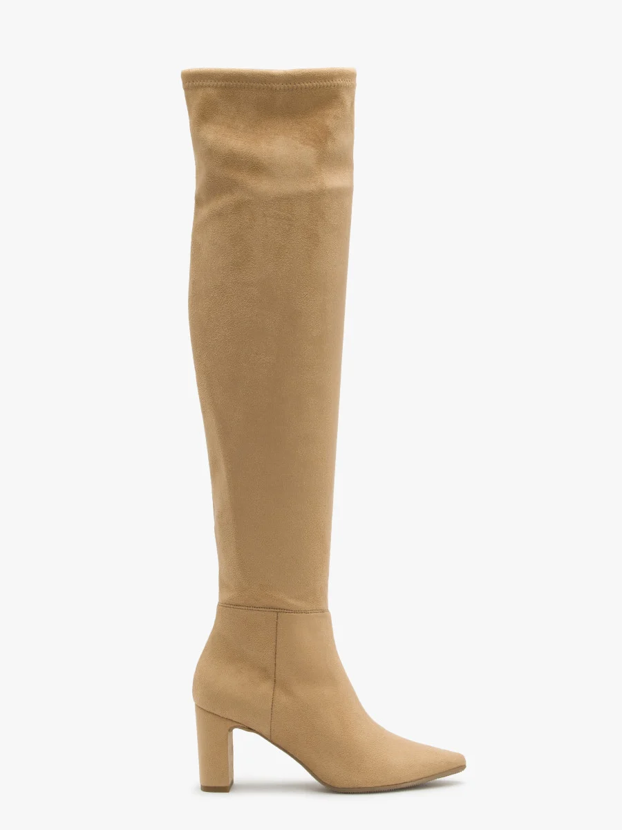 Beżowe wysokie kozaki nad kolano z elastyczną cholewką