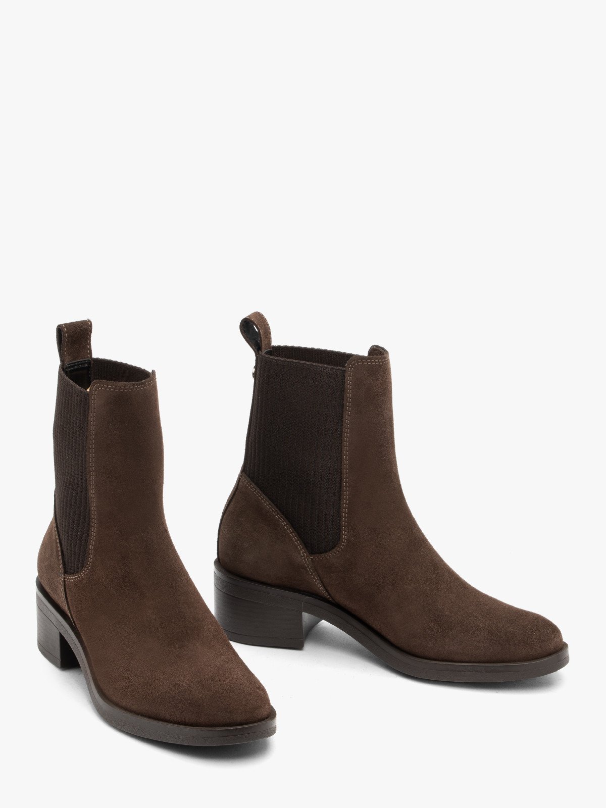 Brązowe sztyblety damskie z ozdobną gumą