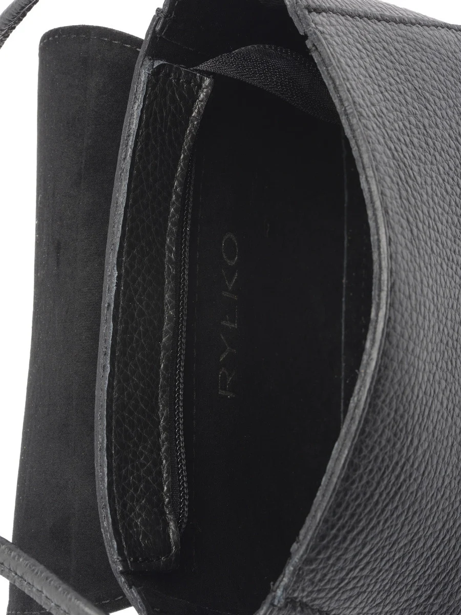 Mała czarna torebka