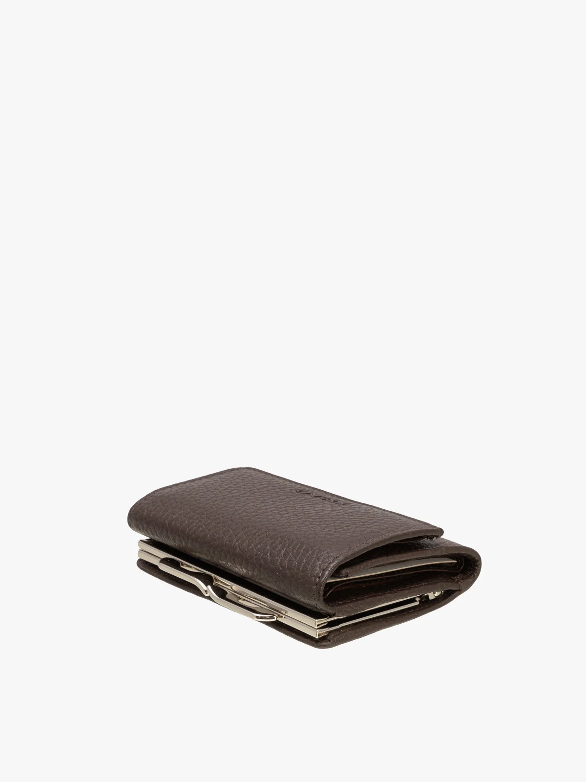 Ciemnobrązowy portfel damski z ozdobnym zapięciem