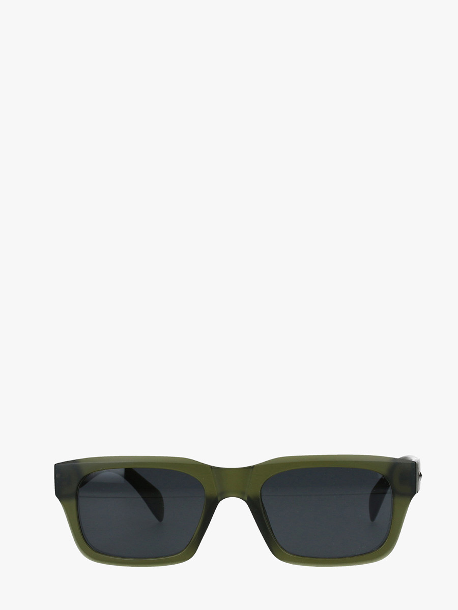 Okulary przeciwsłoneczne w zielonej oprawie