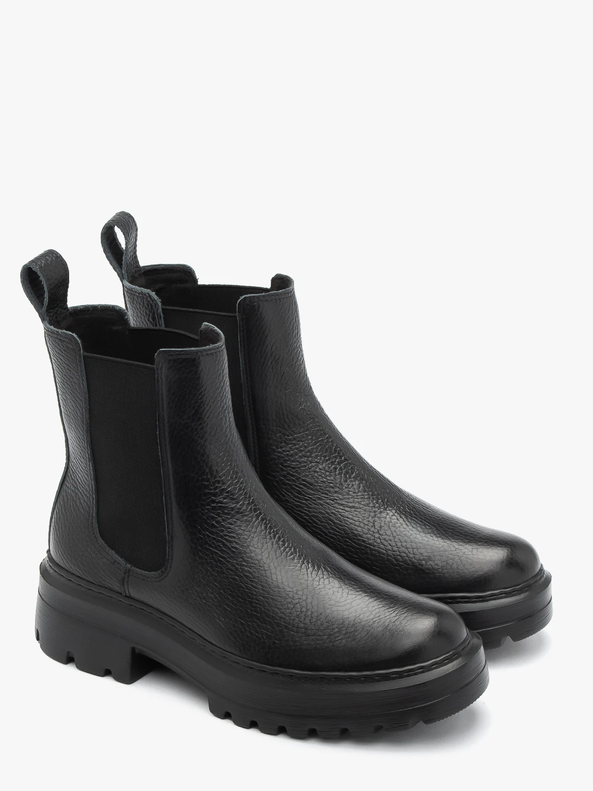 Czarne sztyblety damskie na grubej podeszwie