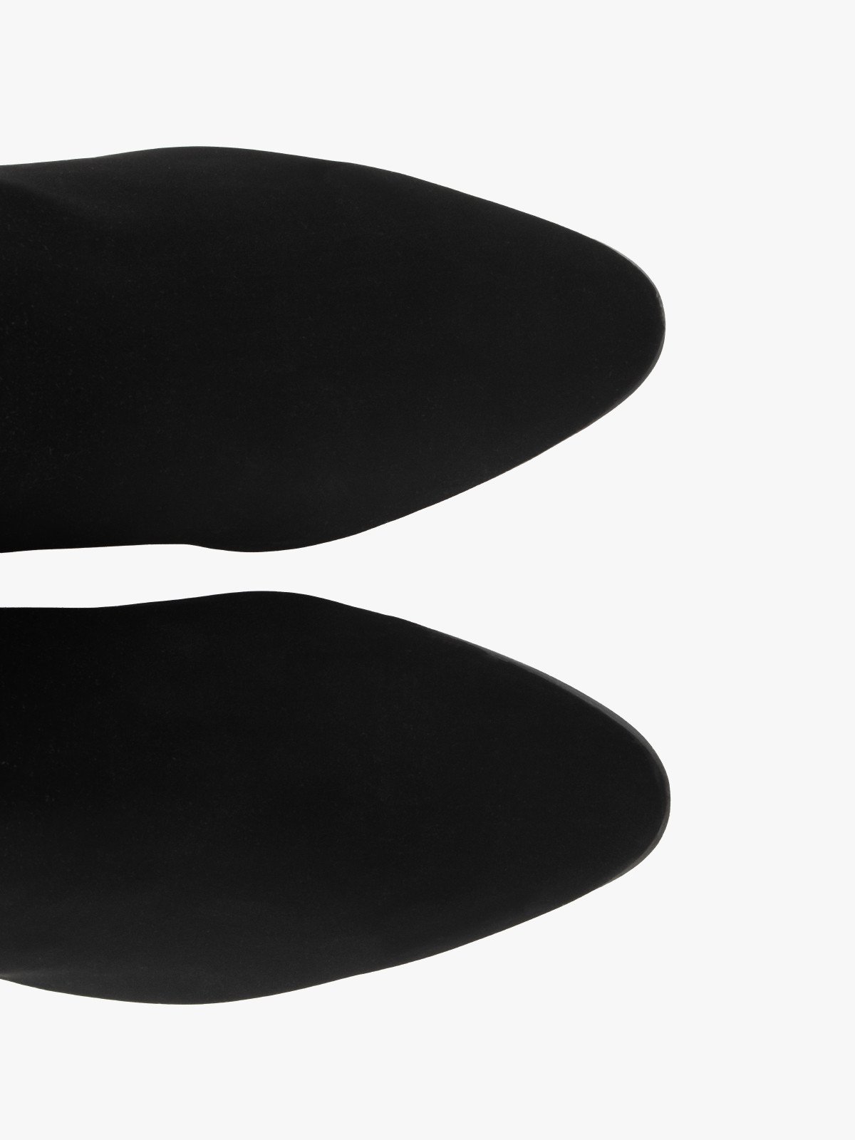 Wysokie elastyczne kozaki na słupkowym obcasie