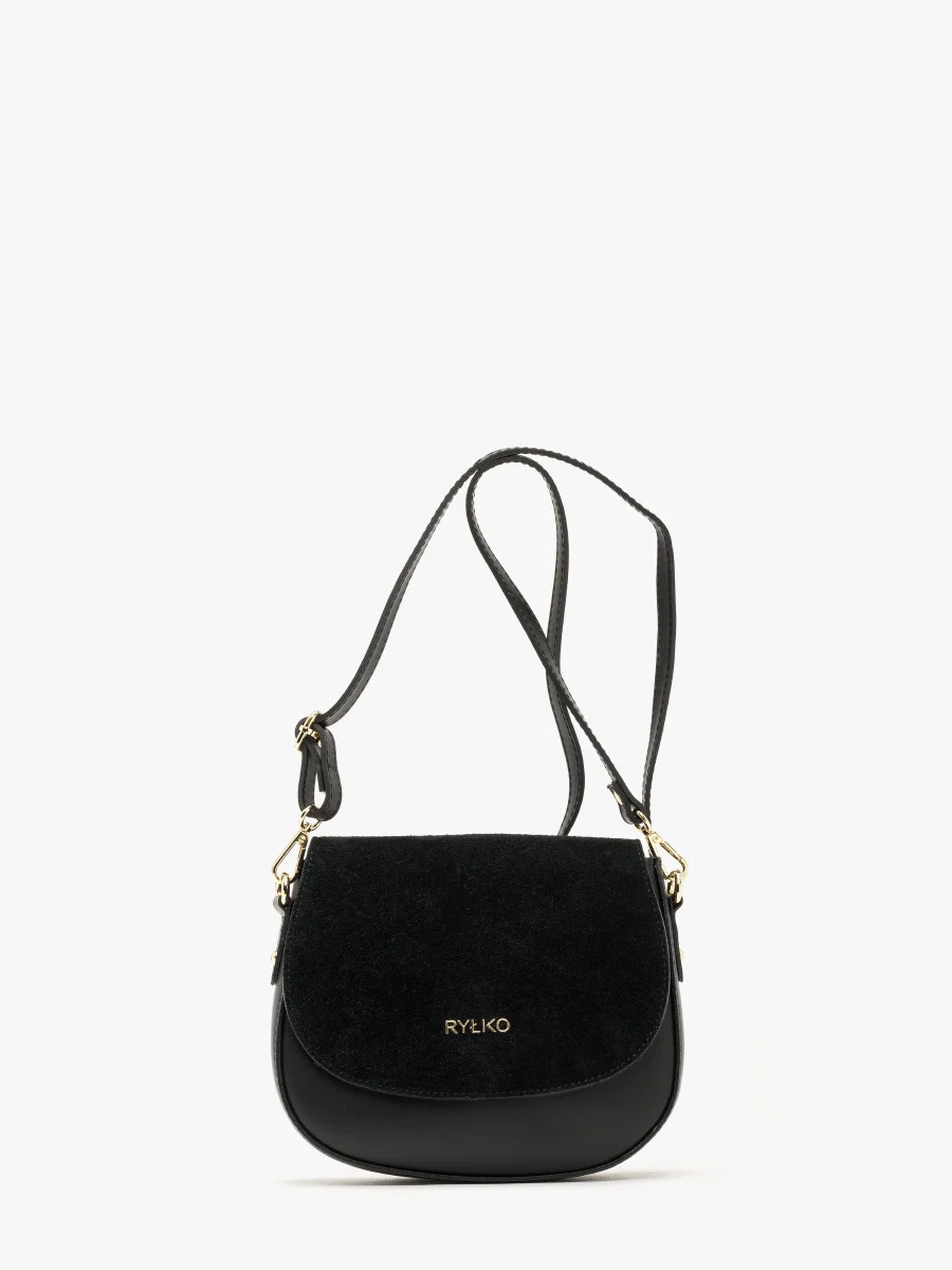 Mała, czarna torebka ze złotymi dodatkami