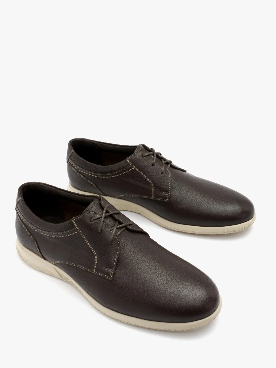 Brązowe półbuty męskie