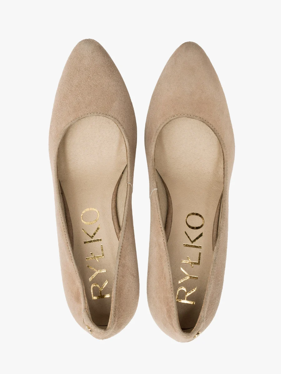 Czółenka na szpilce