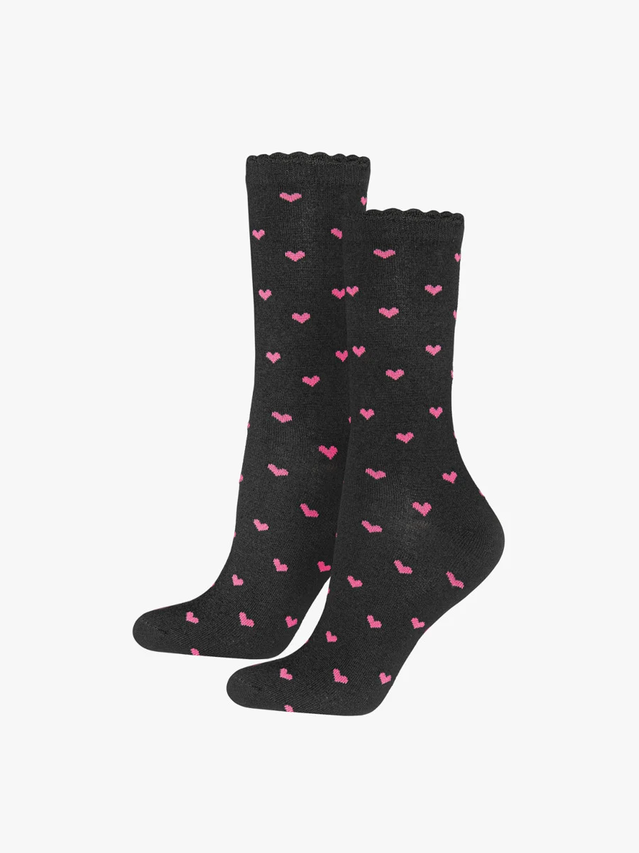 Czarne skarpety damskie w serduszka