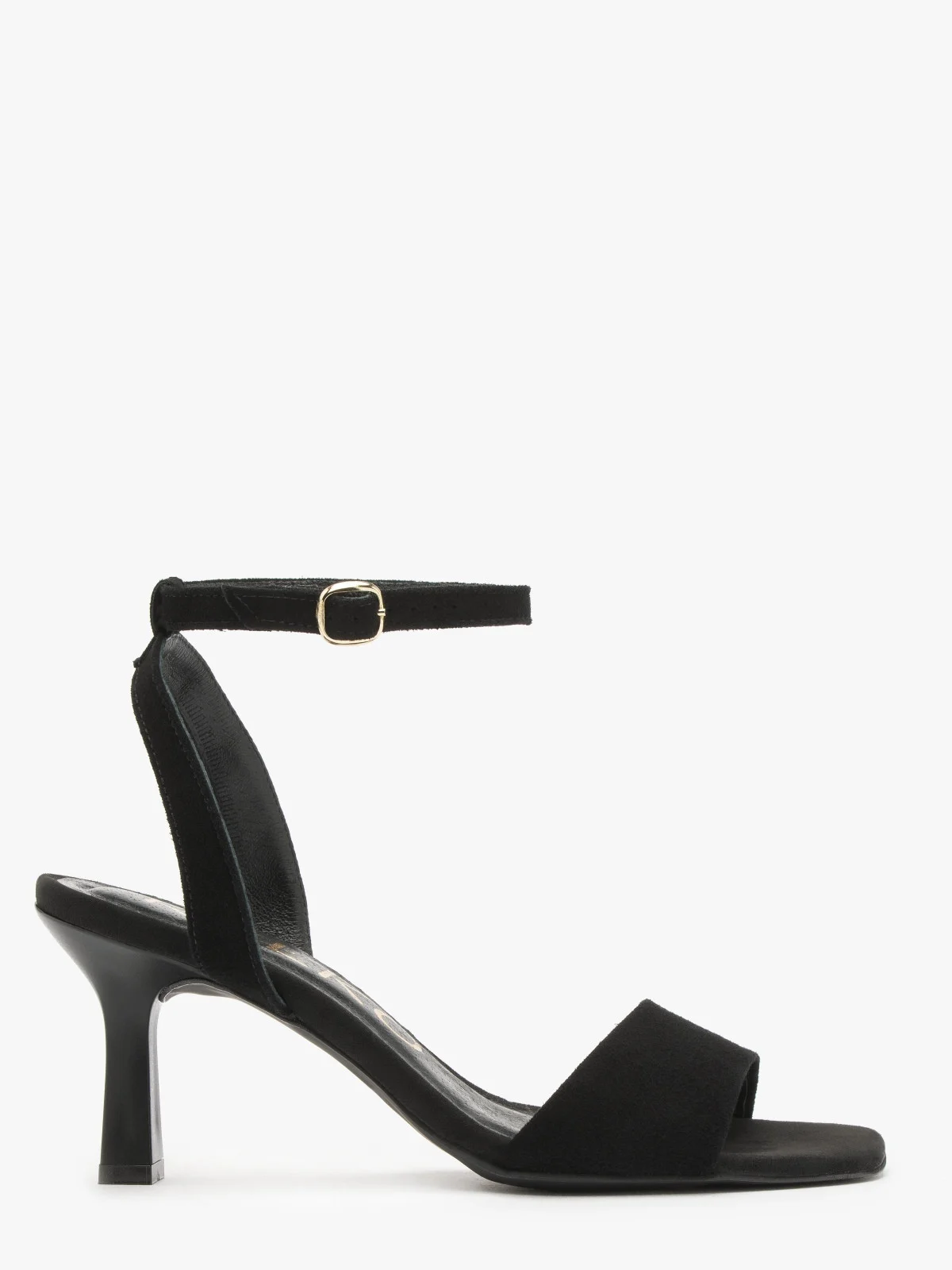 Czarne sandały na lakierowanej szpilce