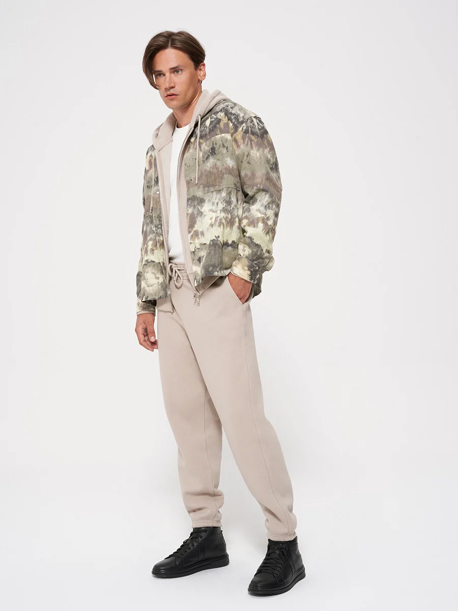 Czarne trzewiki na lekkim spodzie