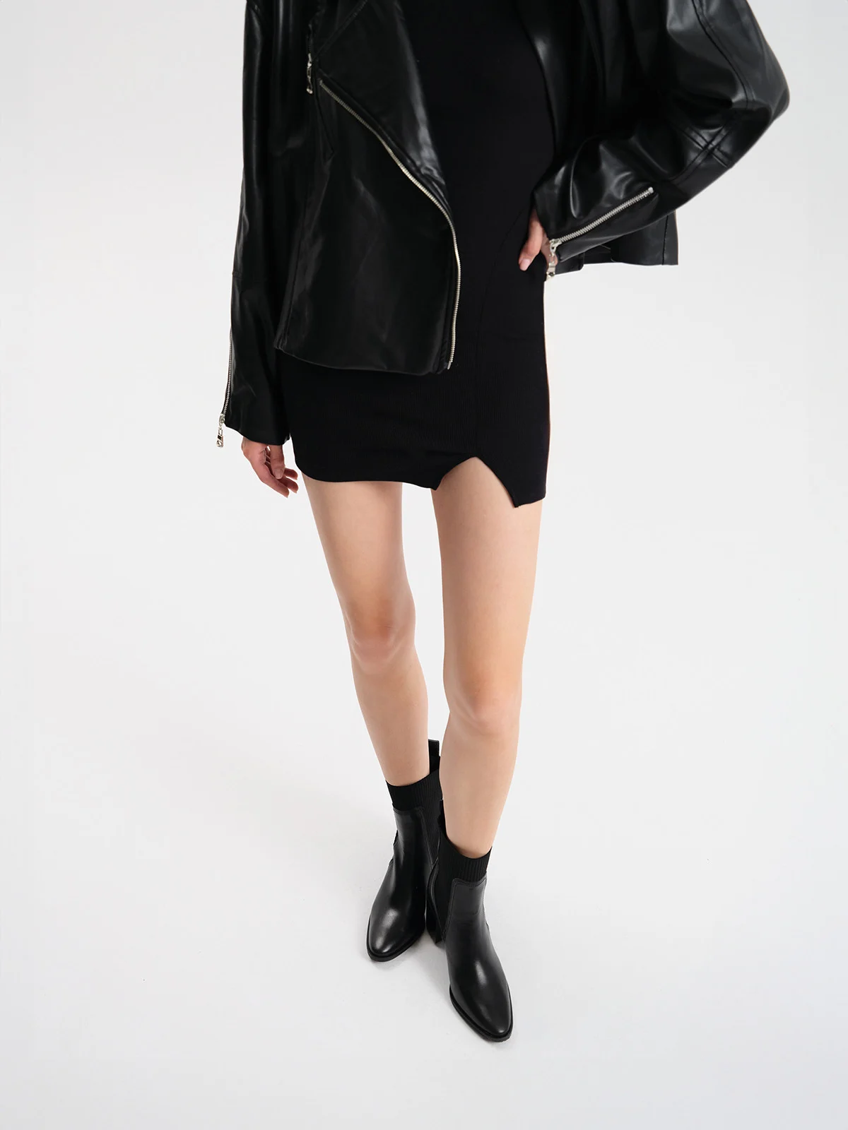 Czarne sztyblety damskie z elastyczną gumą