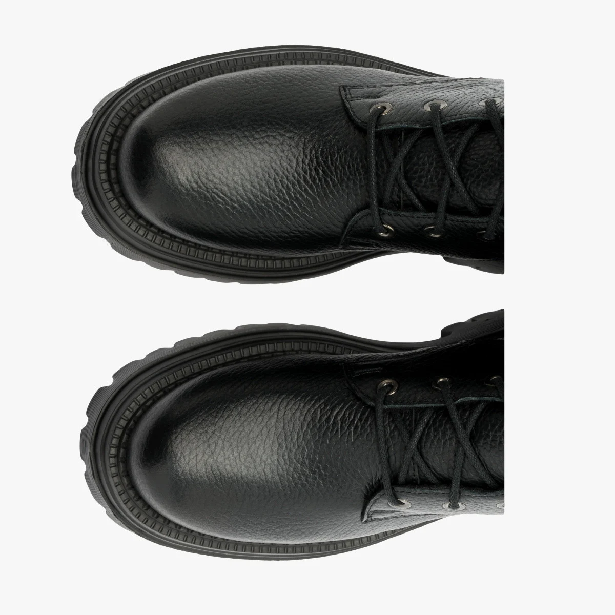 Czarne trzewiki workery na lekkiej podeszwie