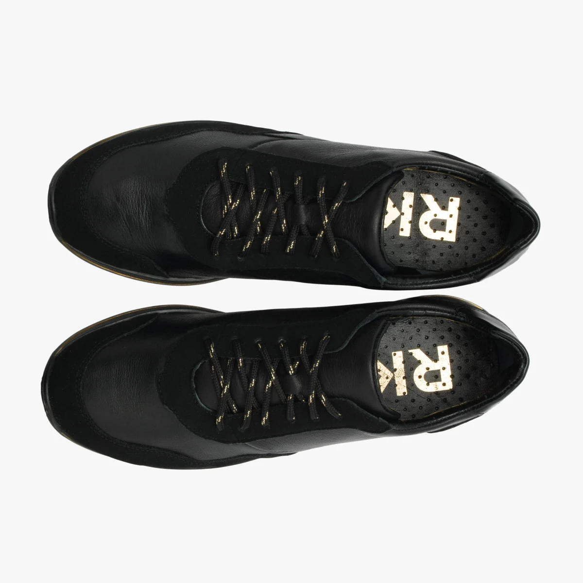 Czarne półbuty sportowe