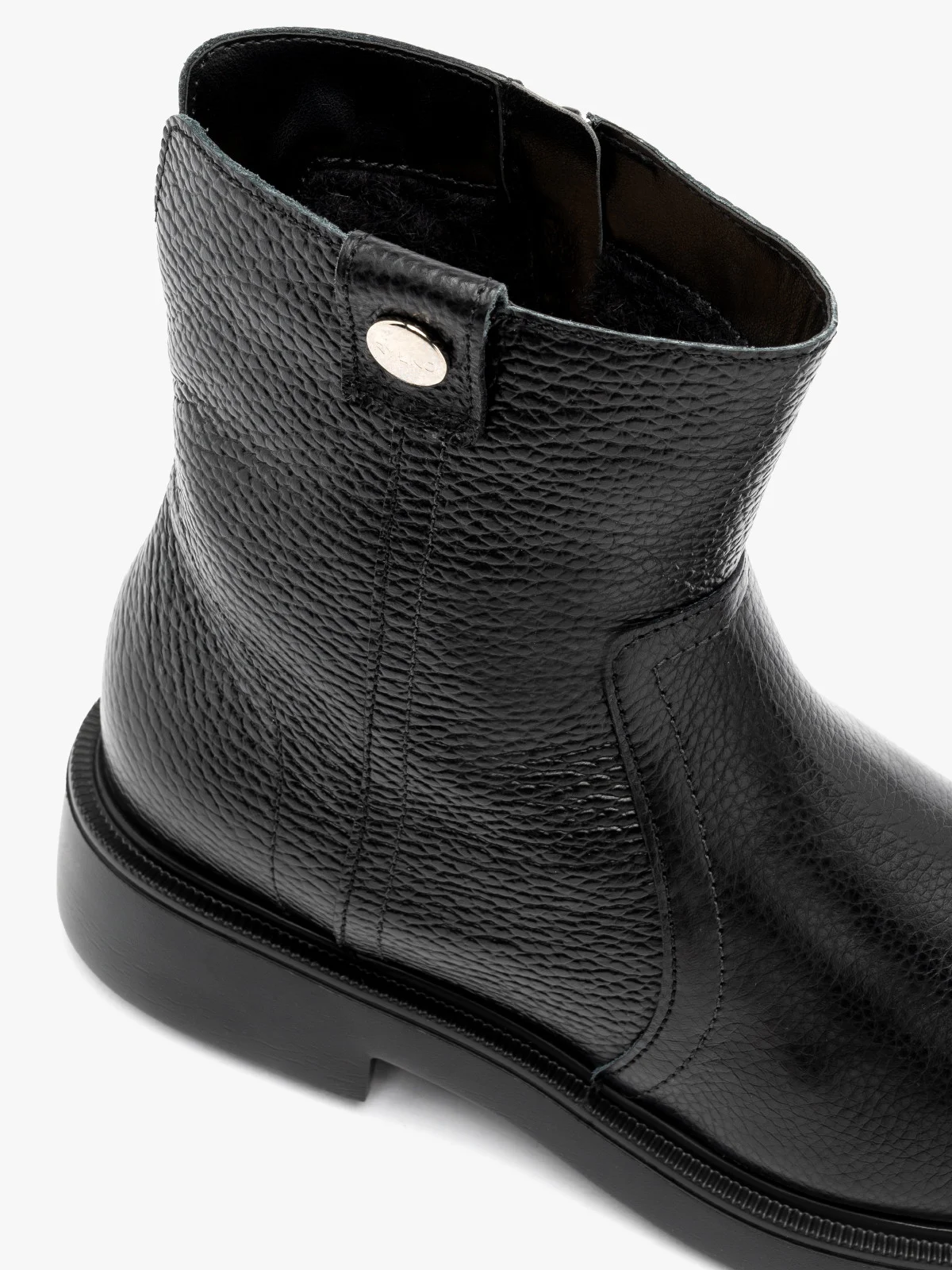 Botki damskie na płaskiej podeszwie ocieplane wełną