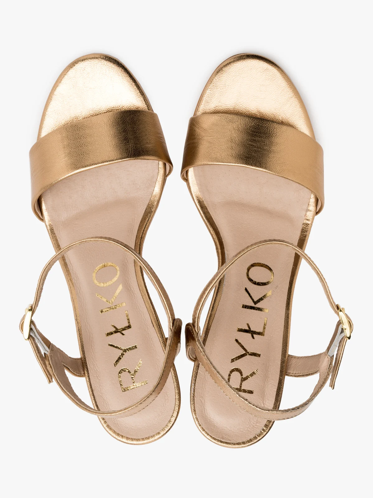 Złote sandały na szpilce