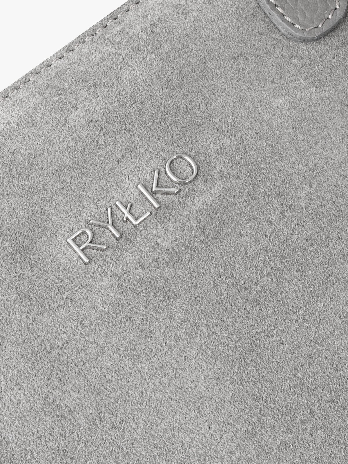 Mała szara torebka na ramię