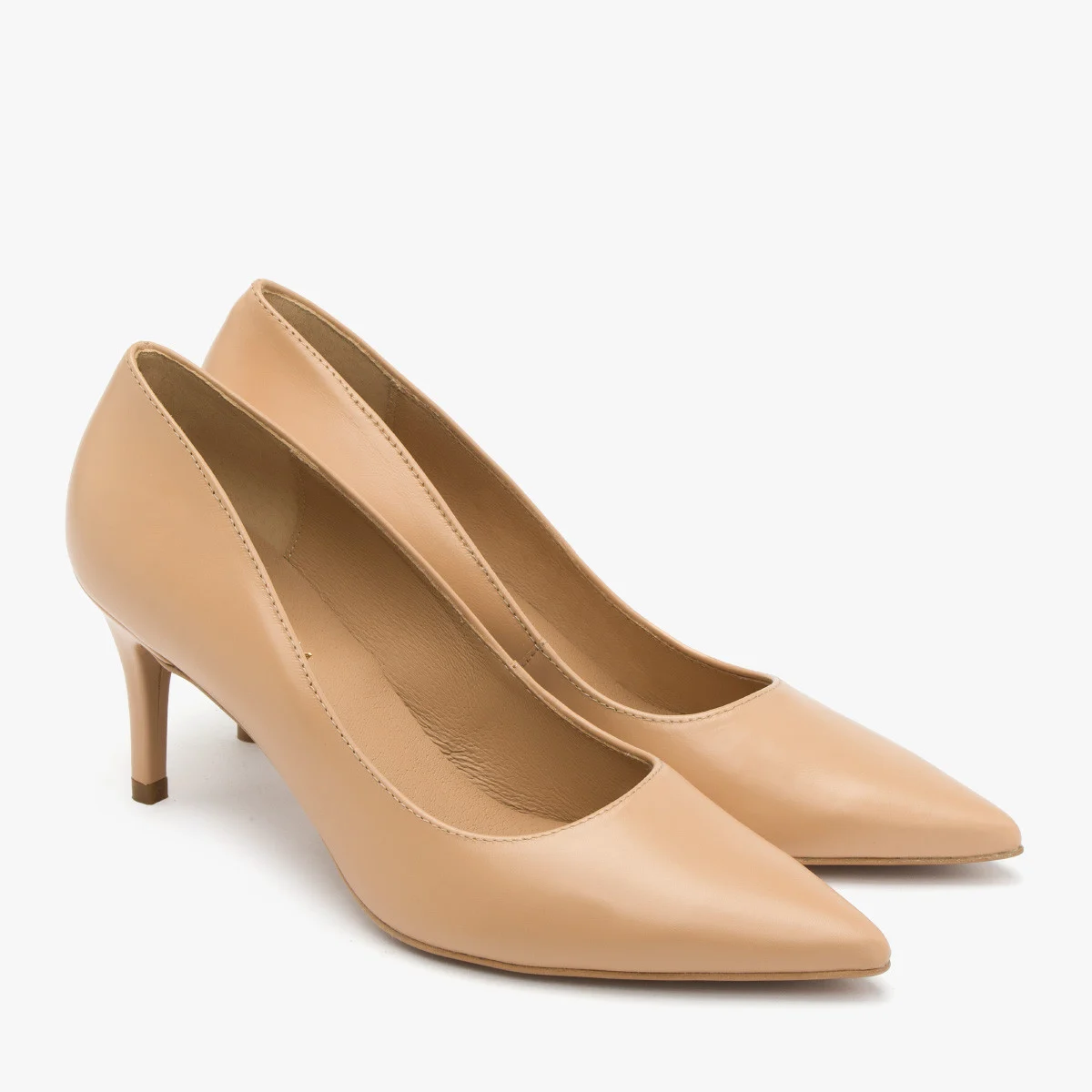 Beżowe czółenka na szpilce