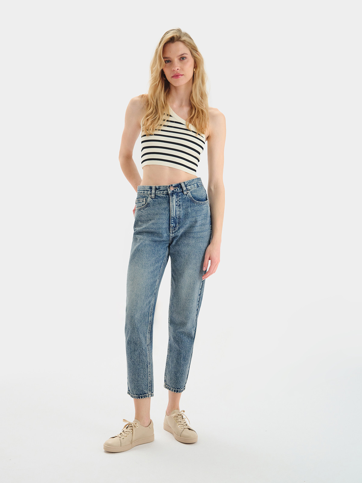 Beżowe półbuty sportowe