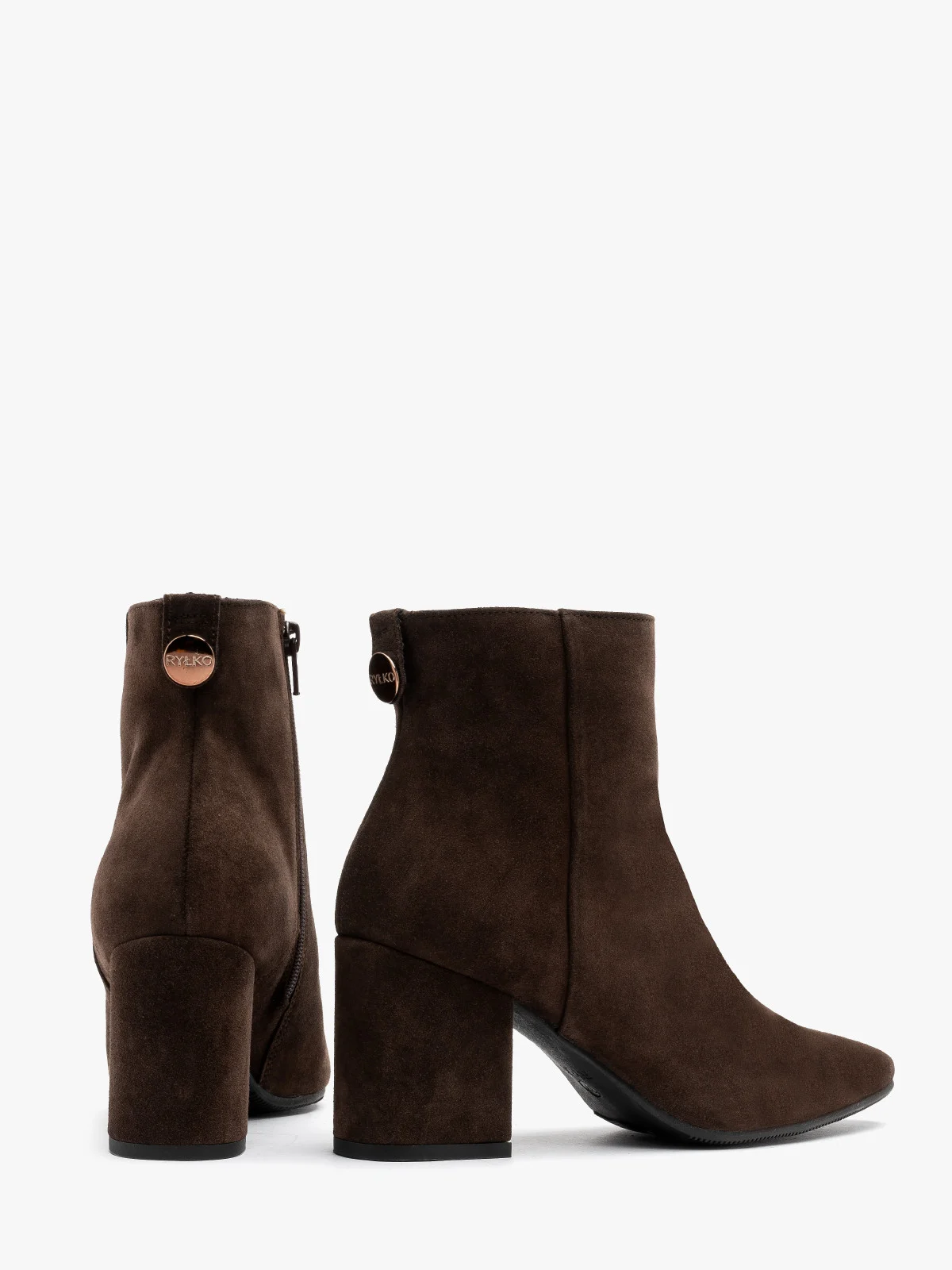 Brązowe botki ze skóry welurowej