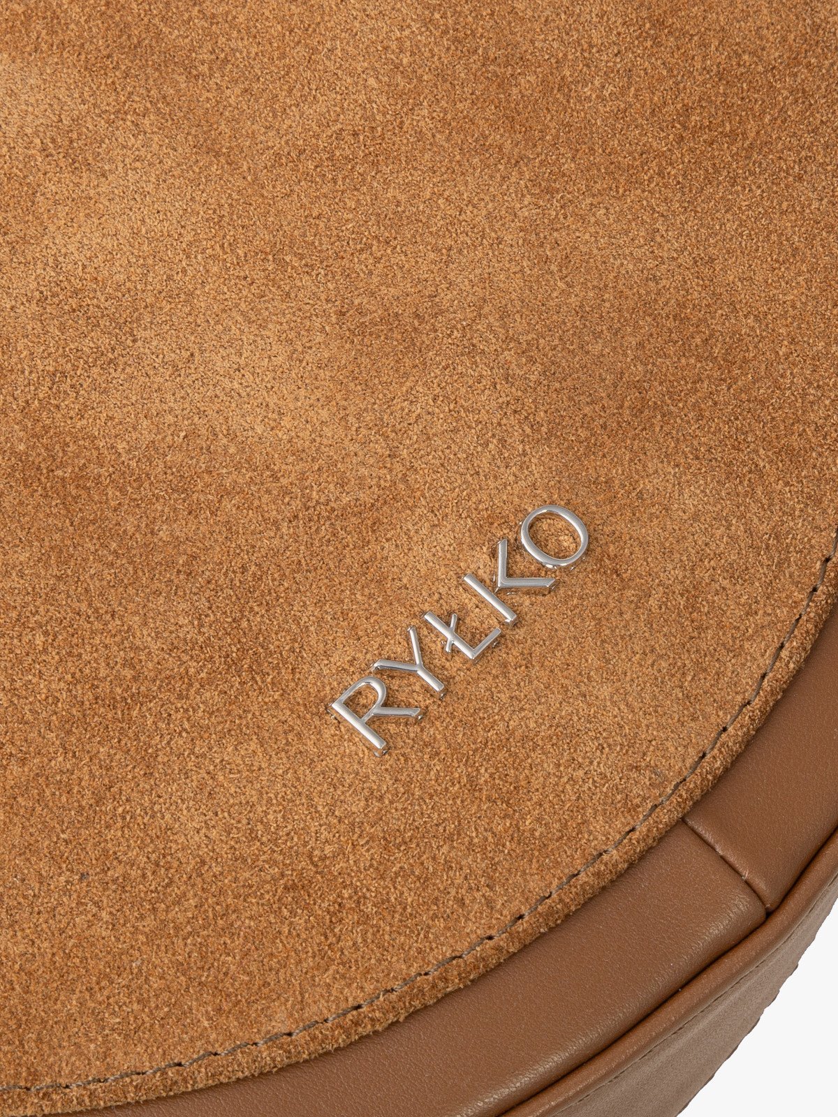 Mała ruda torebka na pasku z taśmy