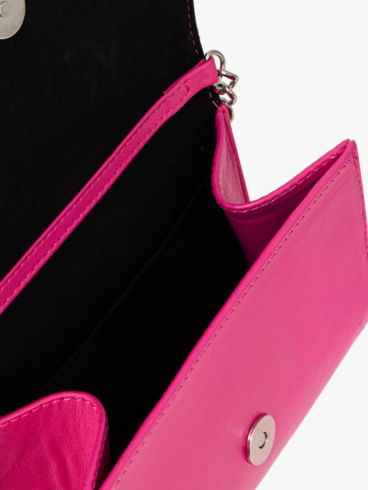 Mała torebka damska w kolorze fuksji