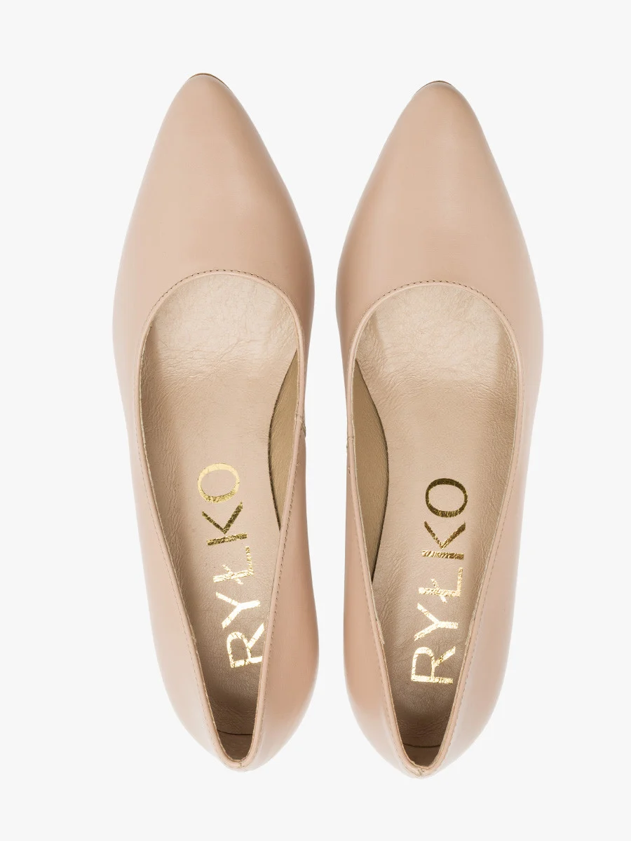 Beżowe czółenka na szpilce