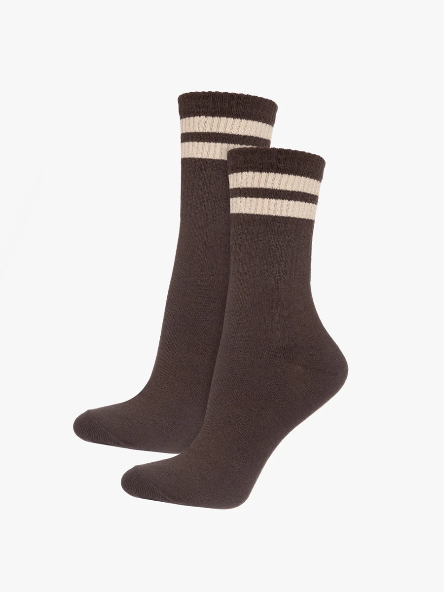 Brązowe skarpety z paskami