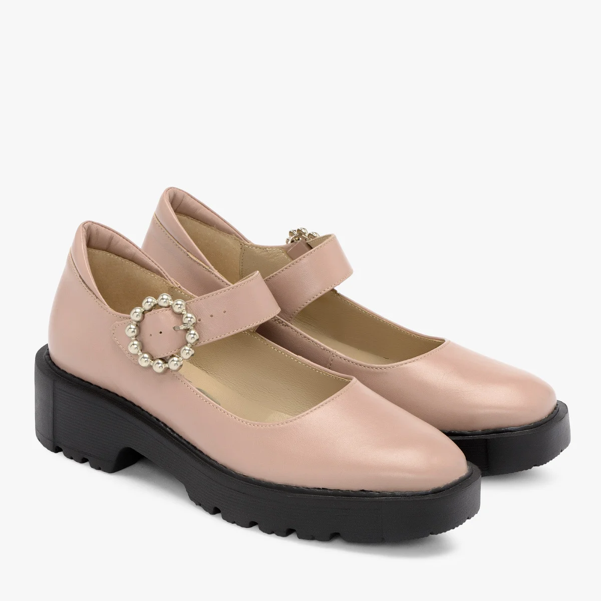 Różowe czółenka z ozdobną klamrą