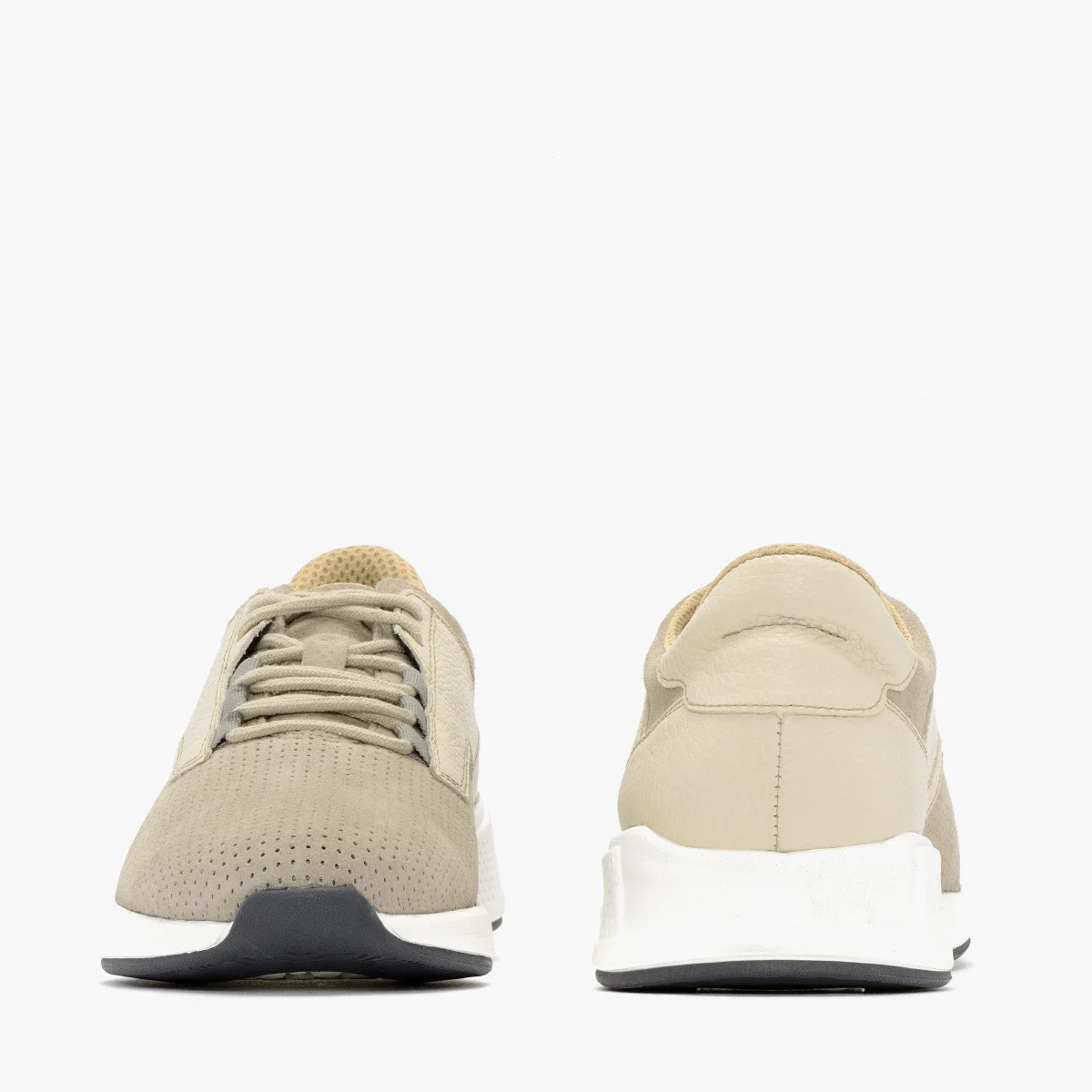 Beżowe, sportowe półbuty męskie