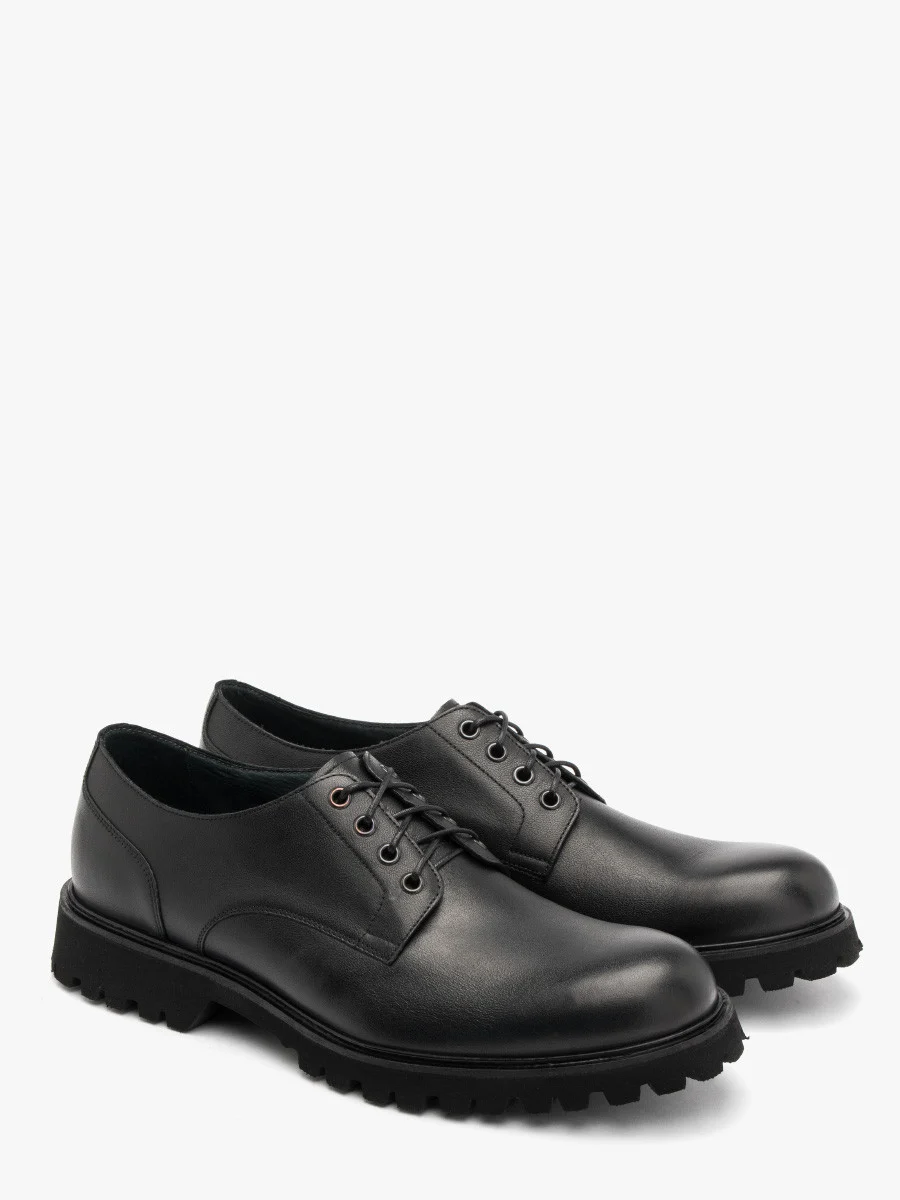 Półbut męski na traktorowym spodzie