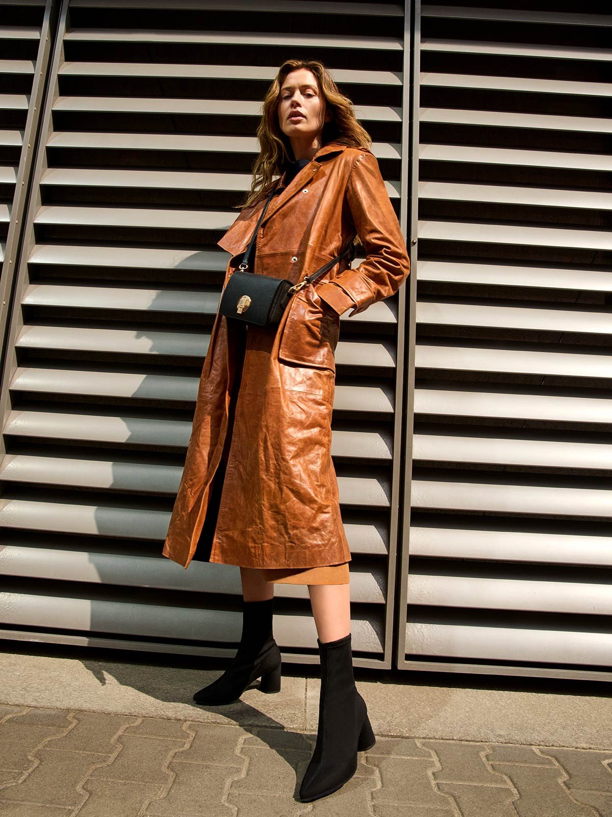 Elastyczne botki na obcasie z noskiem w szpic