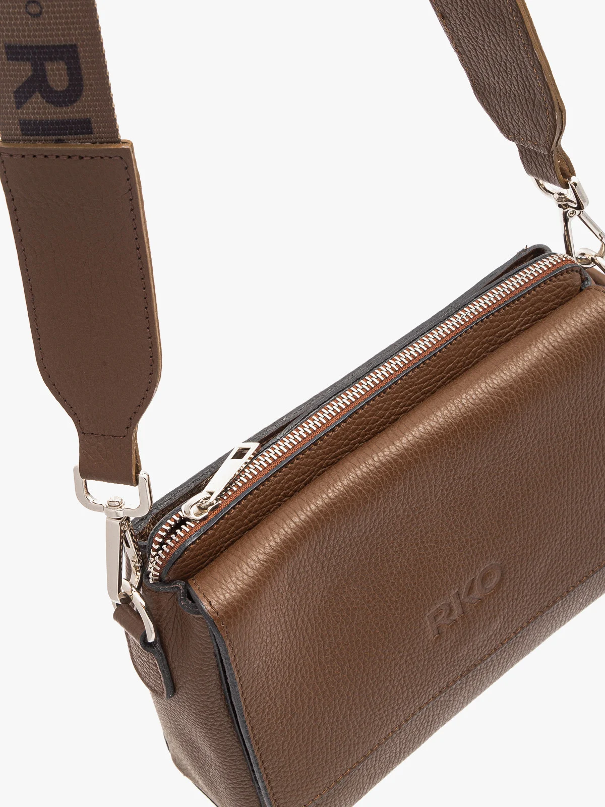 Brązowa torebka damska na szerokim pasku z taśmy