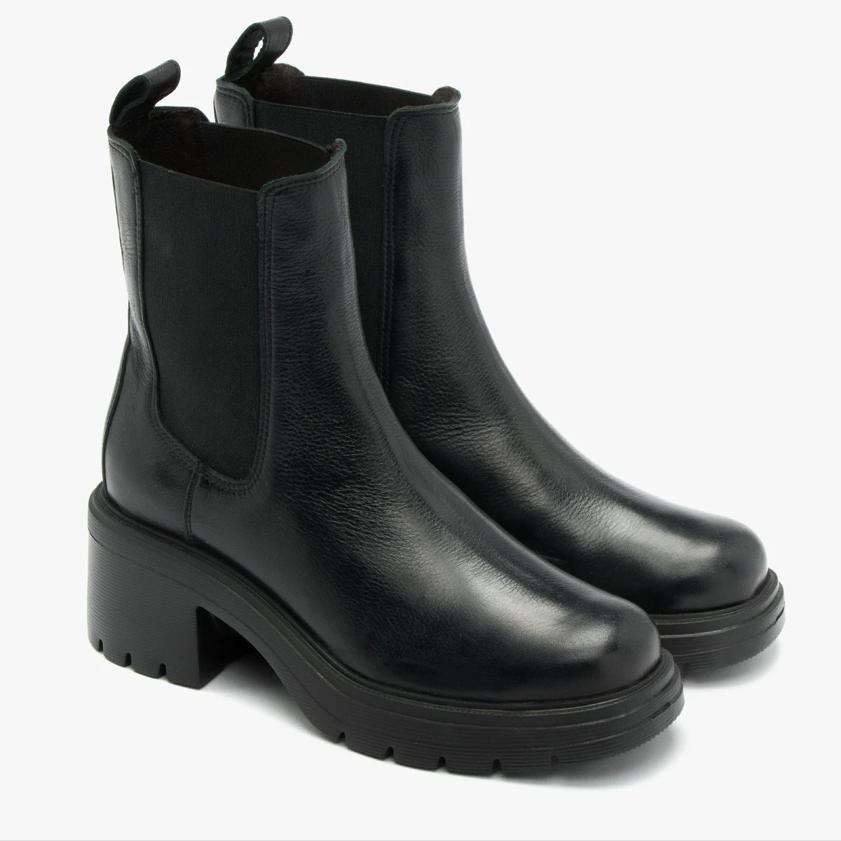 Czarne sztyblety damskie z gumą na cholewce