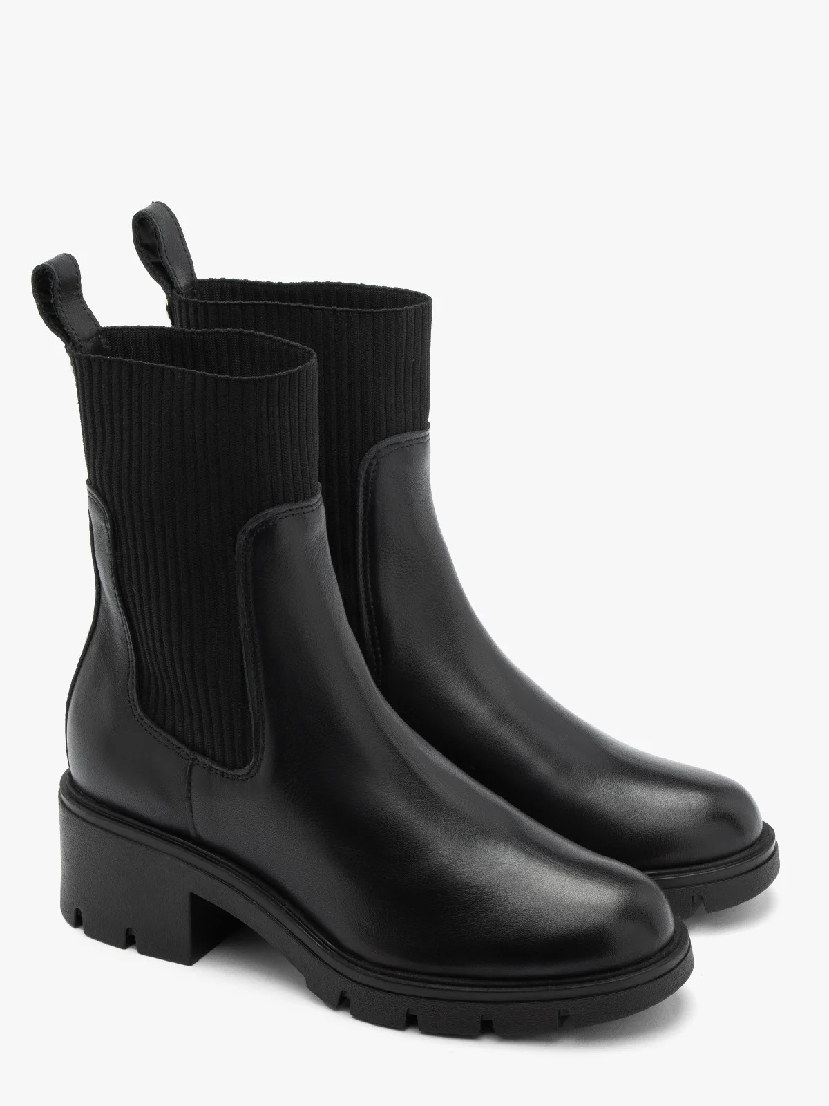 Czarne sztyblety damskie z ozdobną gumą