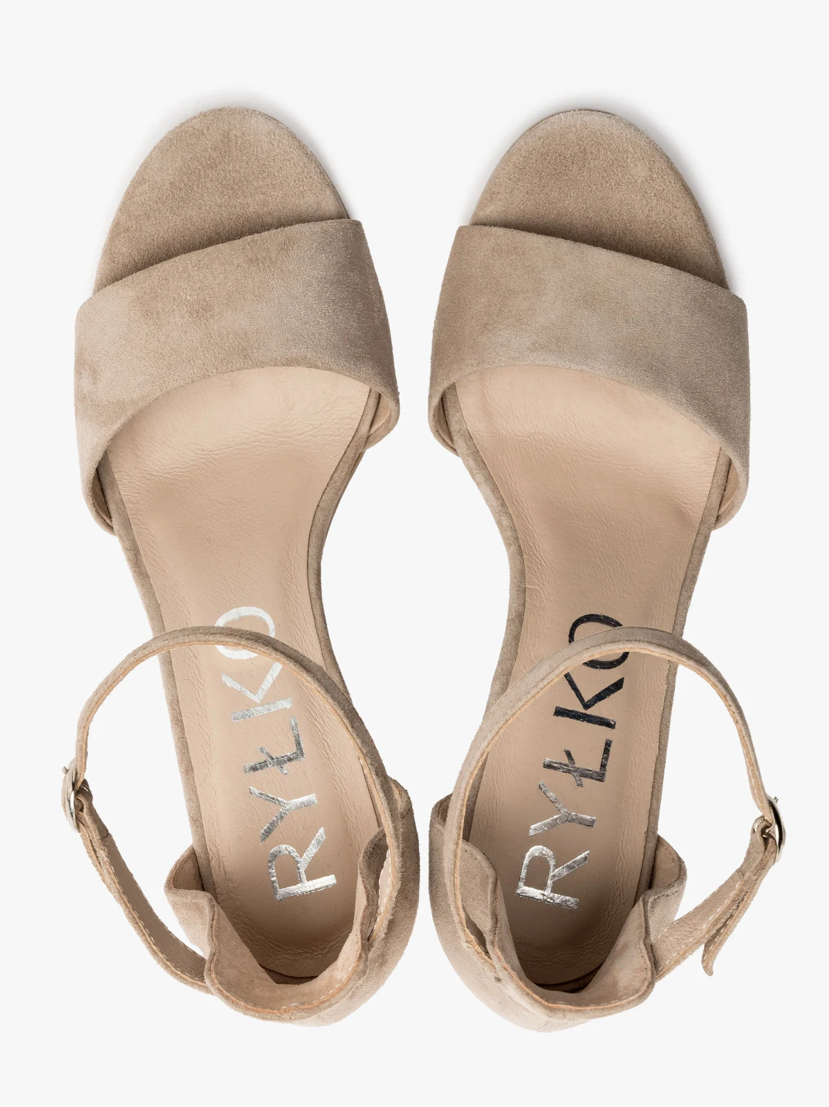 Beżowe sandały z zabudowaną piętą