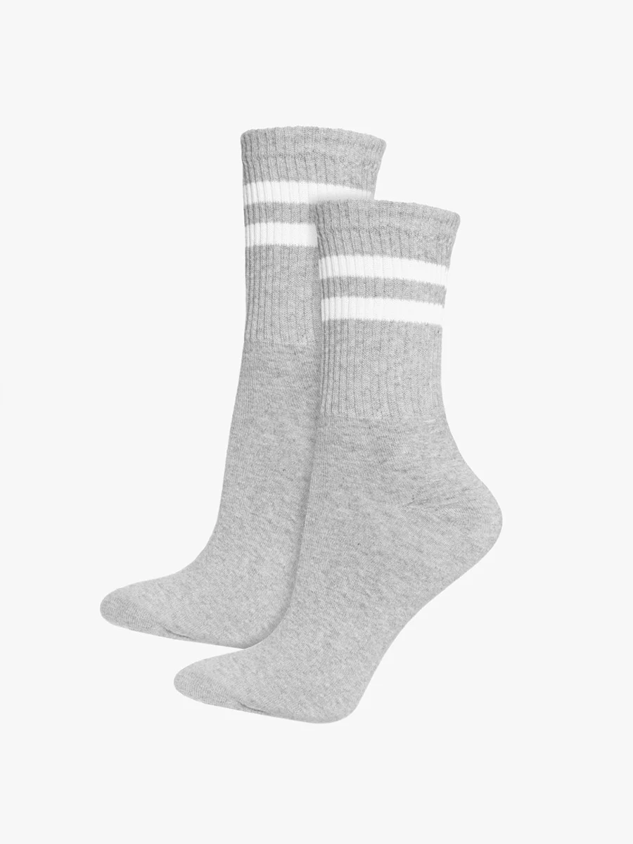 Szare skarpety bawełniane w białe paski